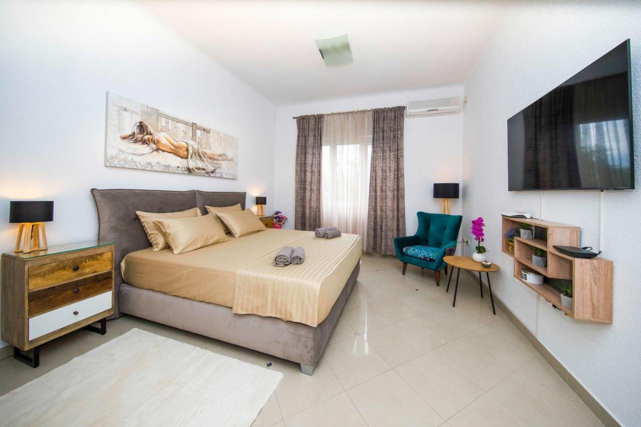 Apartment Alice Central Luxe Спліт Екстер'єр фото